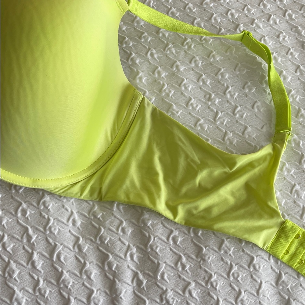 Victoria's Secret Neon Yellow Bra size 38DD - Picture 5 of 13